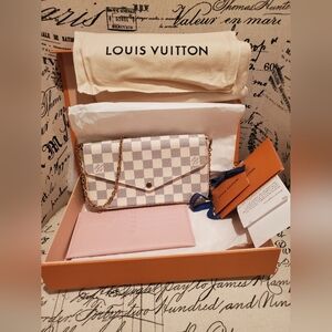 Louis Vuitton Pochette Felicie Crossbody Handbag